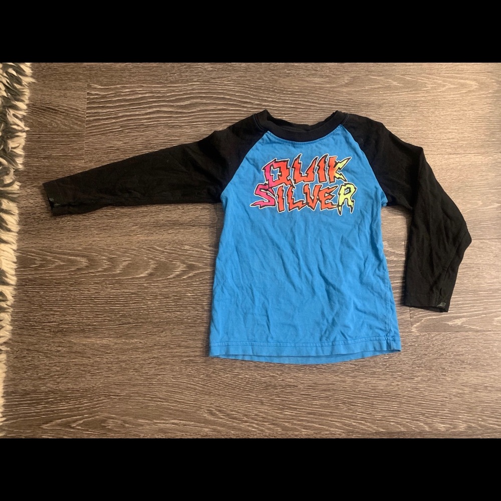 Quicksilver Lo g sleeve tee